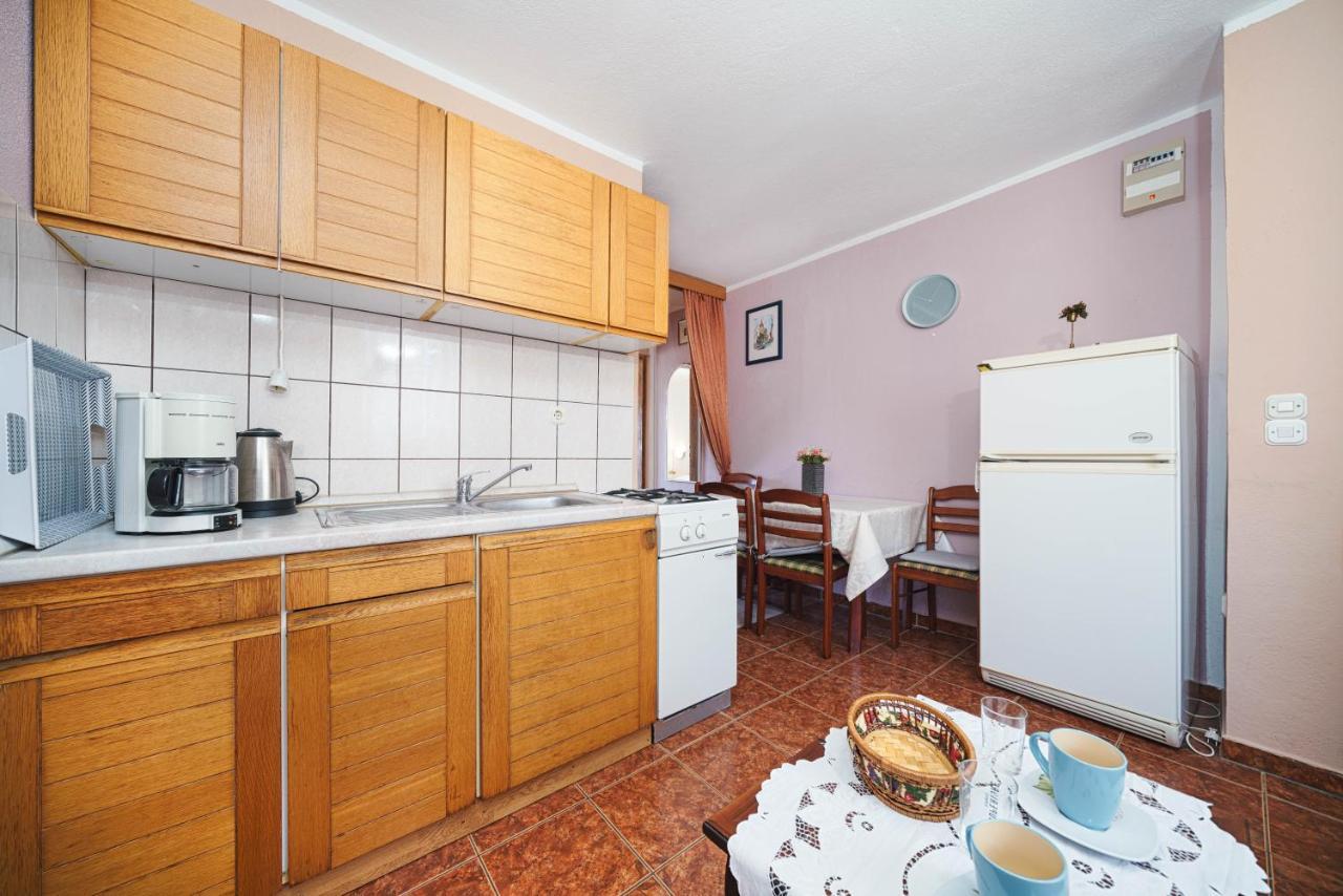 Apartmani Krizanovic Vodice Buitenkant foto
