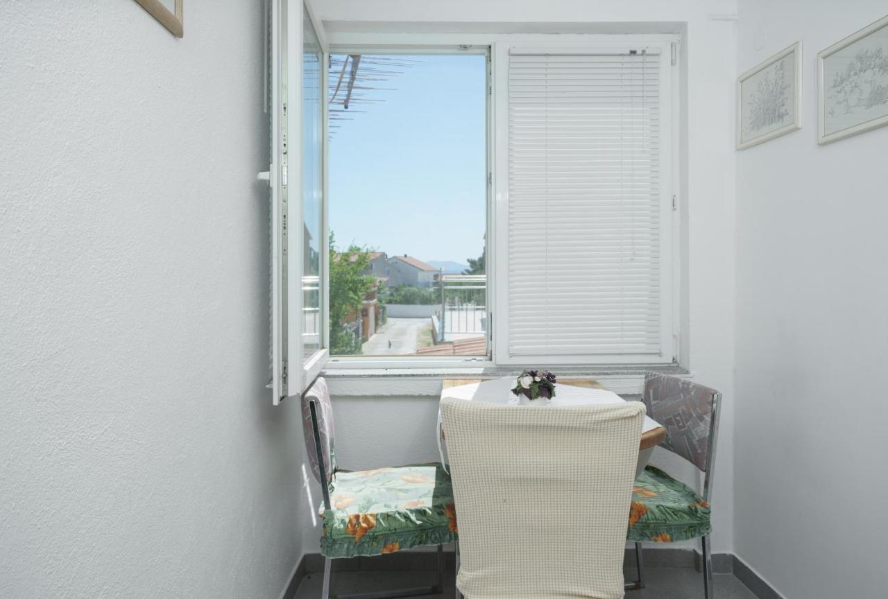Apartmani Krizanovic Vodice Buitenkant foto