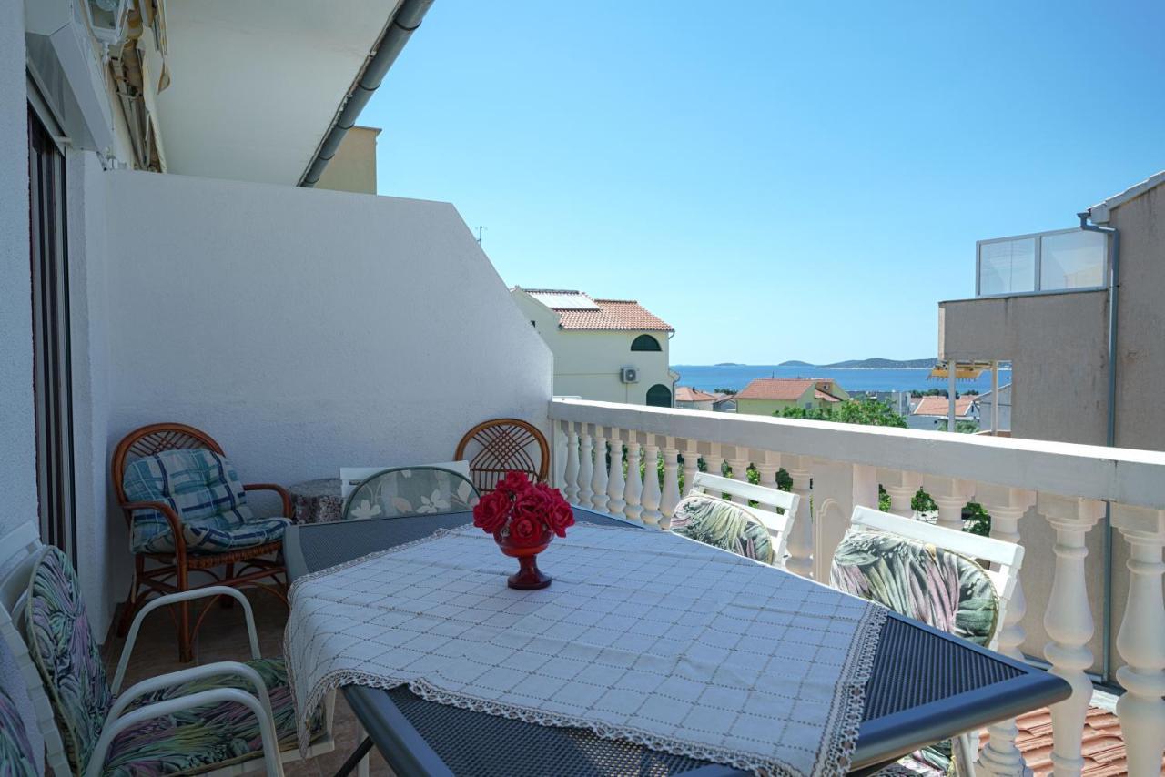 Apartmani Krizanovic Vodice Buitenkant foto